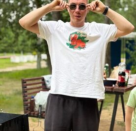 Женя